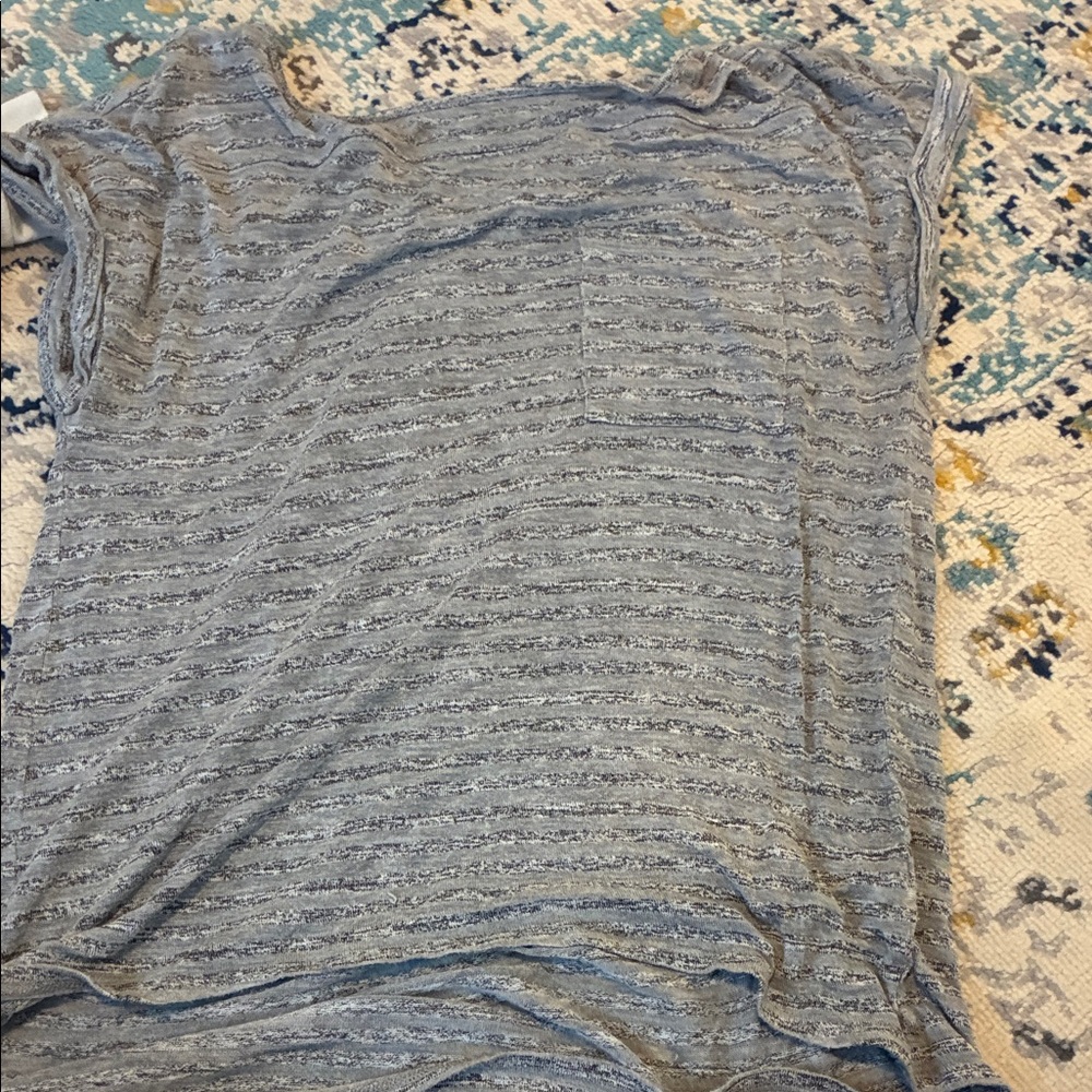 Calvin Klein Jeans Heathered Gray Women's Tee